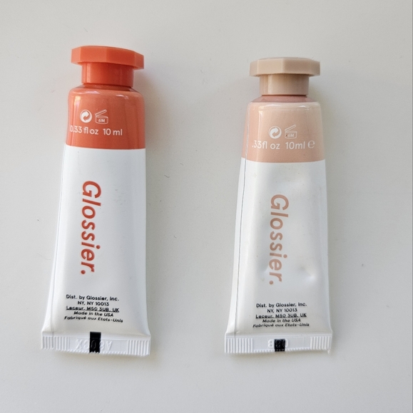 Glossier Cloud Paint in Dawn - Picture 5 of 5